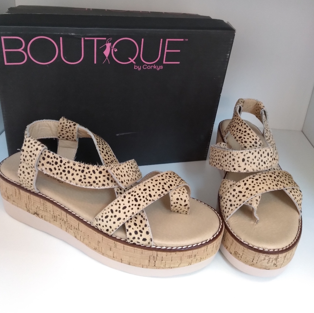 NWT CORKYS sandals